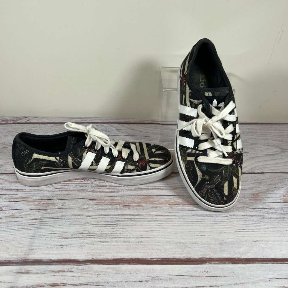 Rare! Women’s Adidas Adria Lo Lace-Up Size 7 White Black Red Patterns ART B25811